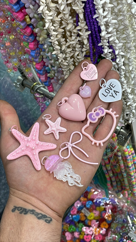 آویز قلب رنگی آبنباتی (۱۰عدد)